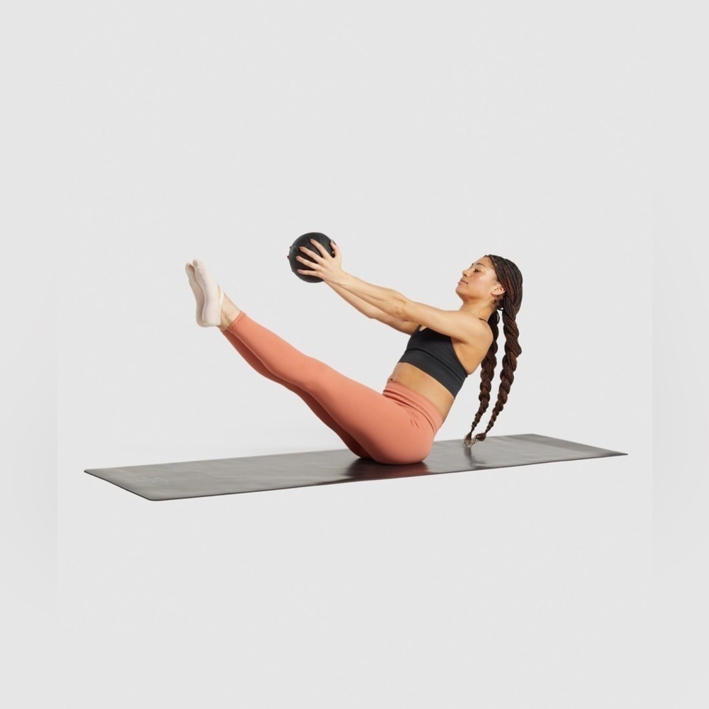 Gymshark Coral/Orange Studio Leggings - Picture 10 of 13